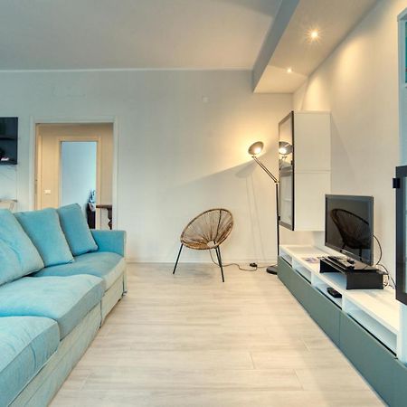 Caseospitali - Casa Janas, Elegante Trilocale Per 5 In Zona Centrale 米兰 外观 照片