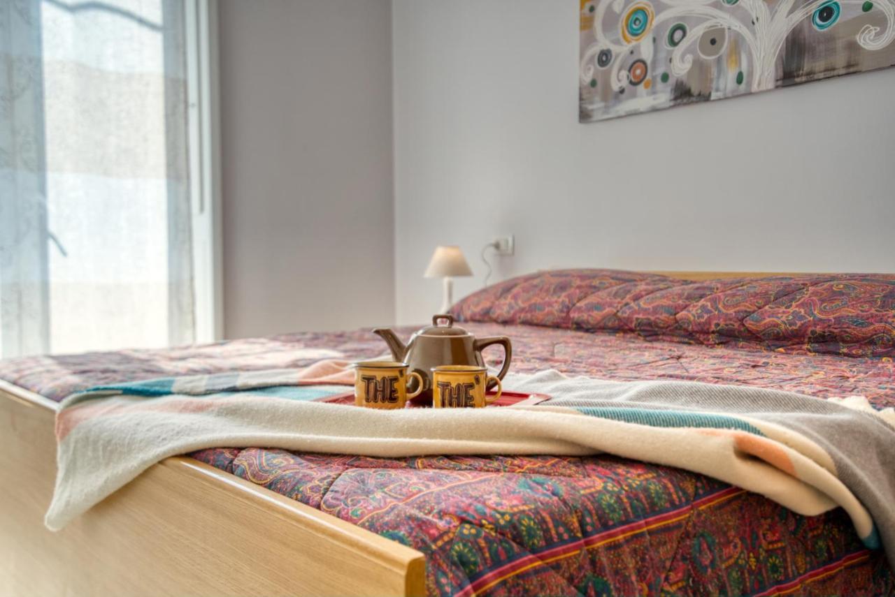 Caseospitali - Casa Janas, Elegante Trilocale Per 5 In Zona Centrale 米兰 外观 照片