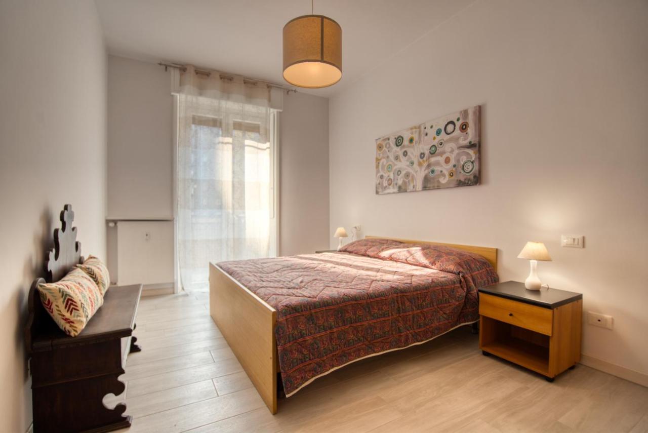 Caseospitali - Casa Janas, Elegante Trilocale Per 5 In Zona Centrale 米兰 外观 照片