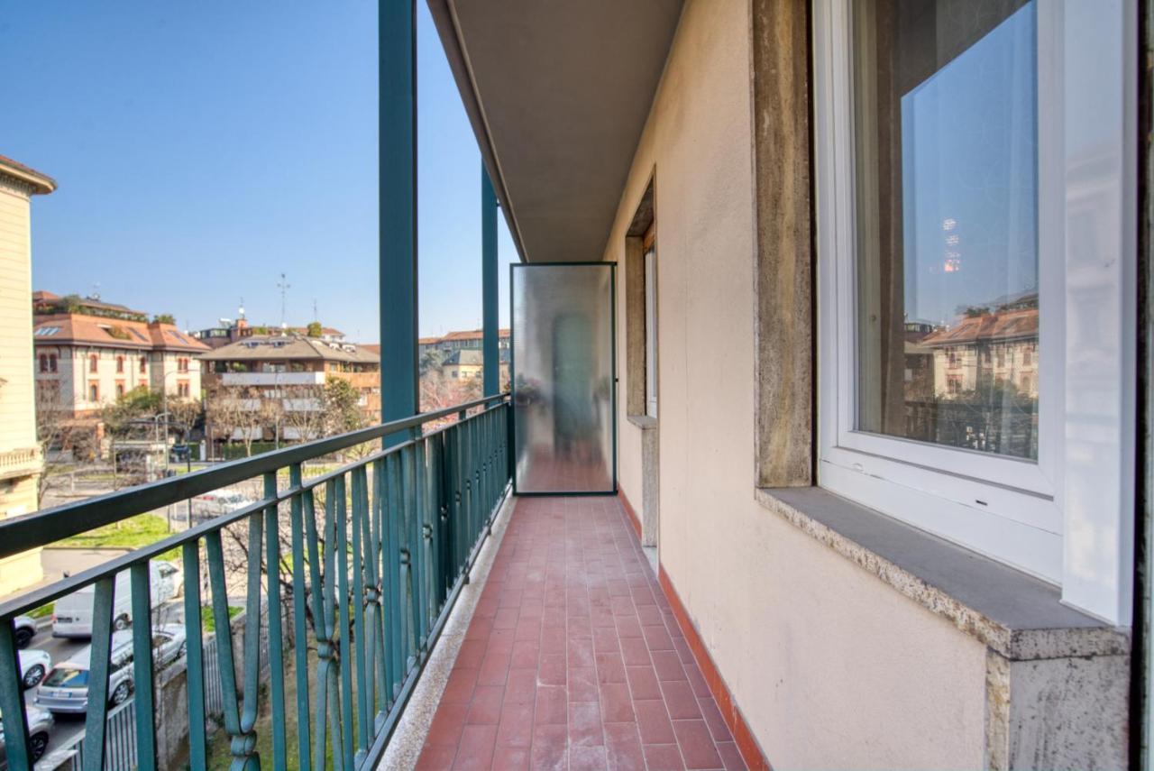Caseospitali - Casa Janas, Elegante Trilocale Per 5 In Zona Centrale 米兰 外观 照片